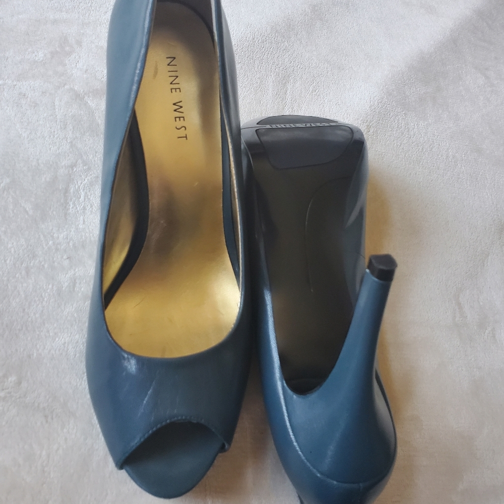 Open toe Nine West heels